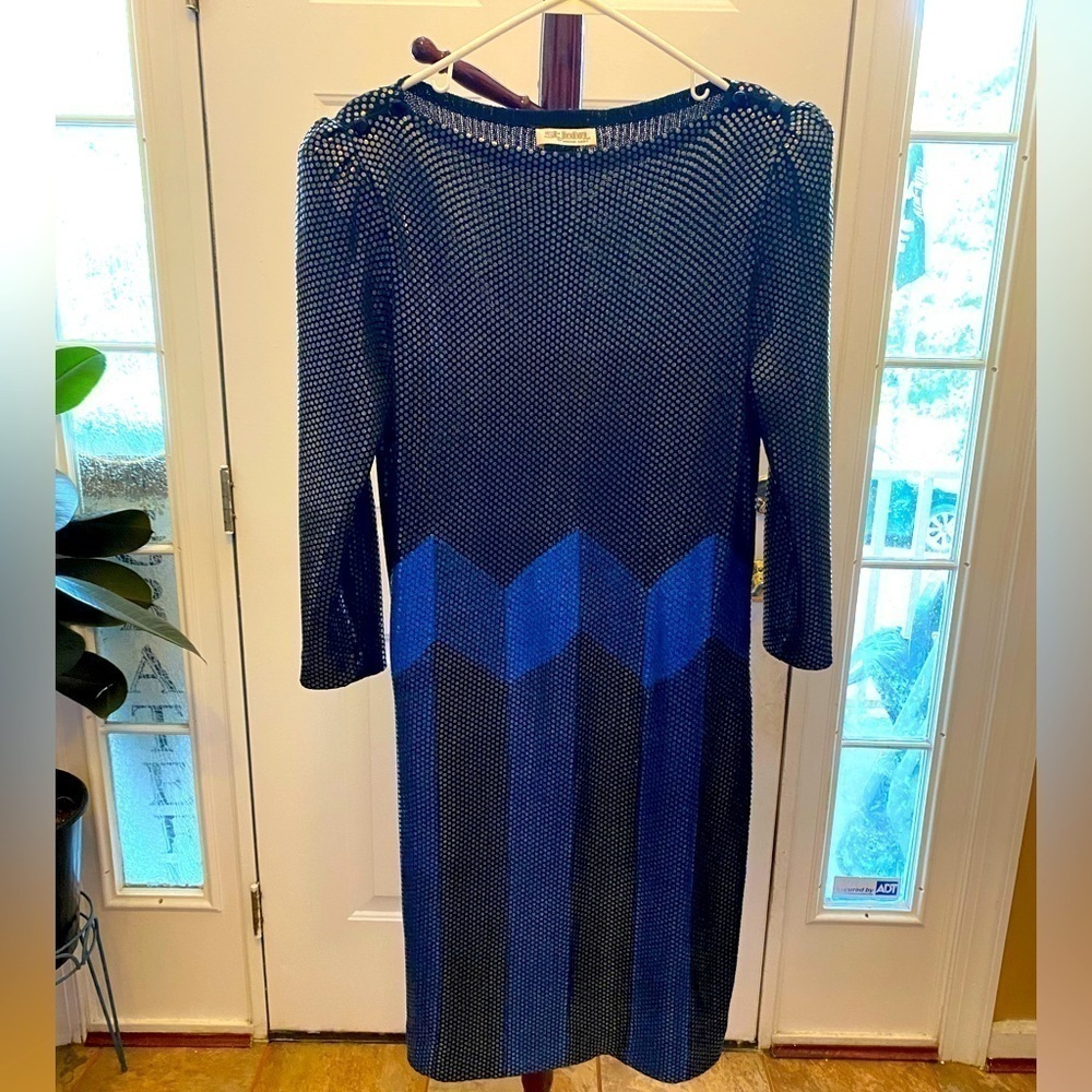 VINTAGE ST JOHN BY MARIE GRAY BLUE & BLACK KNIT DRESS MEASUREMENTS PROVIDED